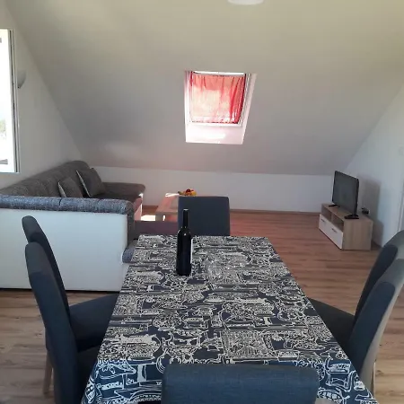 Apartman Timon Bol