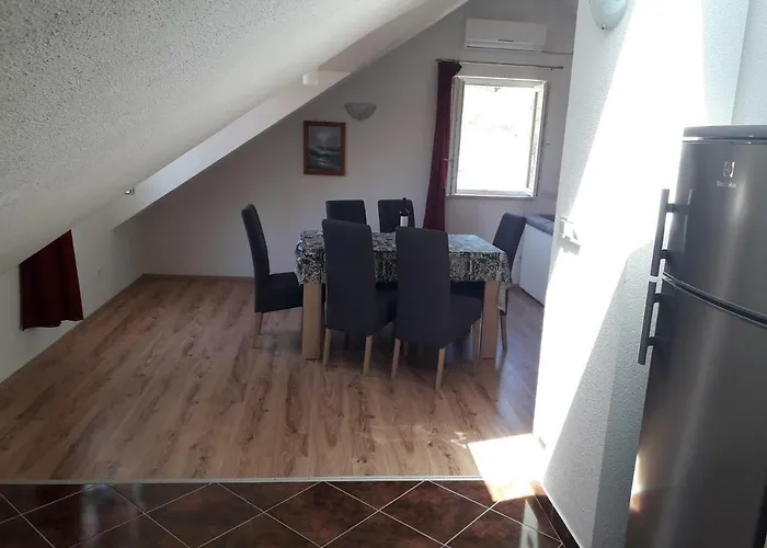 Apartment Timon *